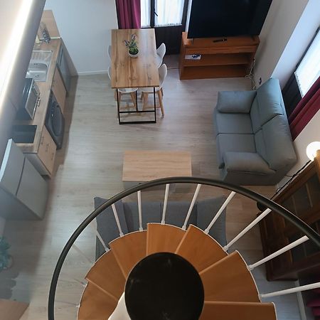 Apartamentos Turisticos Avila Puerta De Los Leales 1-2 Kültér fotó